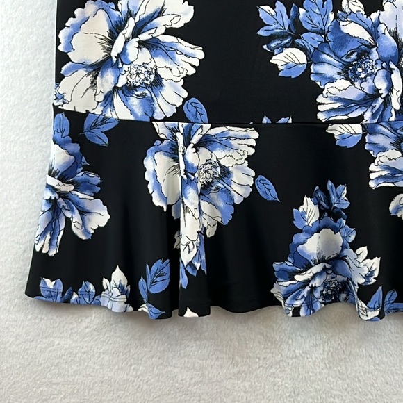 WHBM Knit Dress Sz M Black/Blue V-Neck 3/4 Sleeves Flared Hem Flounce Like New - Picture 6 of 11